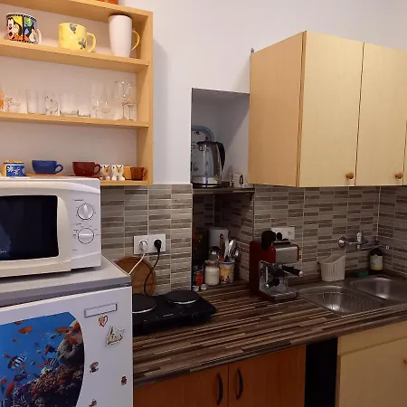 شقة Esoerdo Apartman إغير